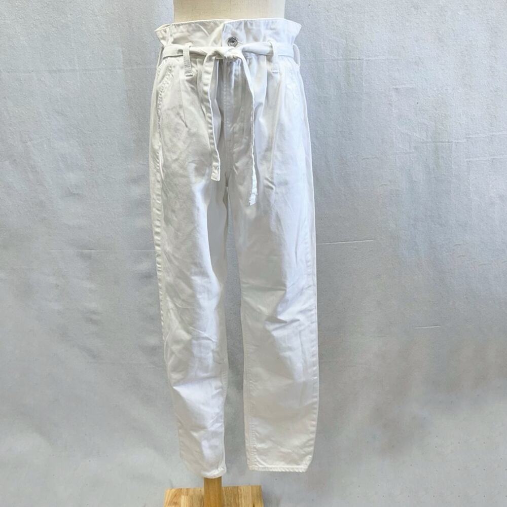 American eagle Outfitters paperbag belted white denim mom jeans size 8‎ X-Long